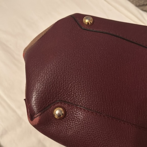 Large burgundy Burberry Banner tote - Picture 6 of 7